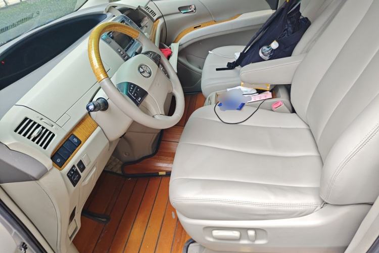 Used Toyota Previa 2012 2.4L 7-Seater Standard Edition Left Front Seat