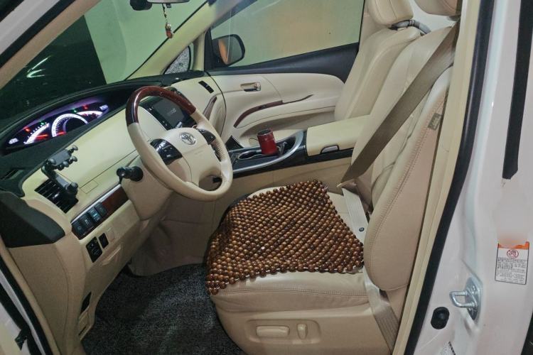 Used Toyota Previa 2012 2.4L 7-Seater Standard Edition Left Front Seat