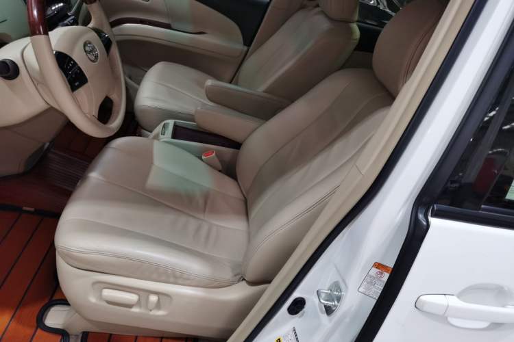 Used Toyota Previa 2012 2.4L 7-Seater Standard Edition Left Front Seat