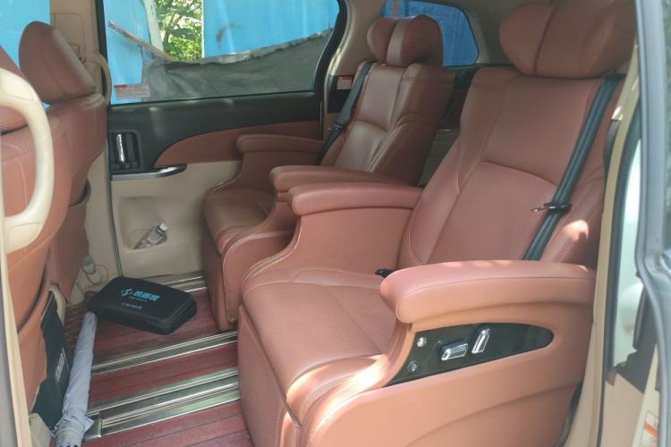 Used Toyota Previa  Left Rear Seat