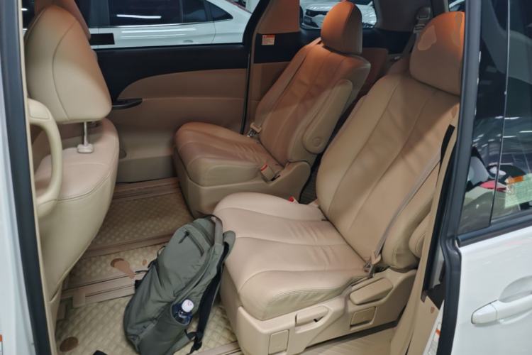Used Toyota Previa 2012 2.4L 7-Seater Luxury Edition Left Rear Seat