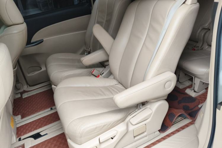 Used Toyota Previa 2012 2.4L 7-Seater Luxury Edition Left Rear Seat