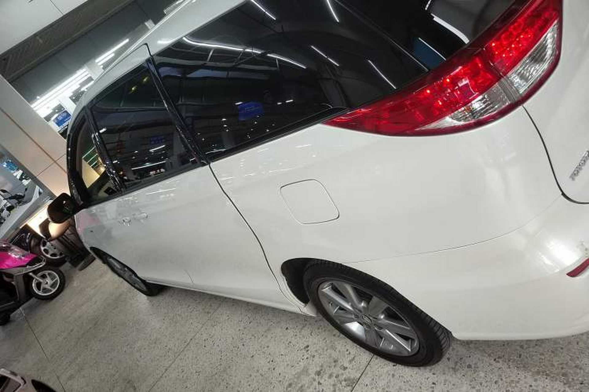 Used Toyota Previa 2012 2.4L 7-Seater Luxury Edition Left Side