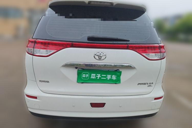 Used Toyota Previa  Rear