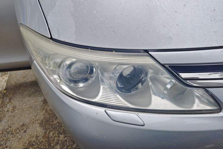 Used Toyota Previa 2012 2.4L 7-Seater Standard Edition Right Front Headlight