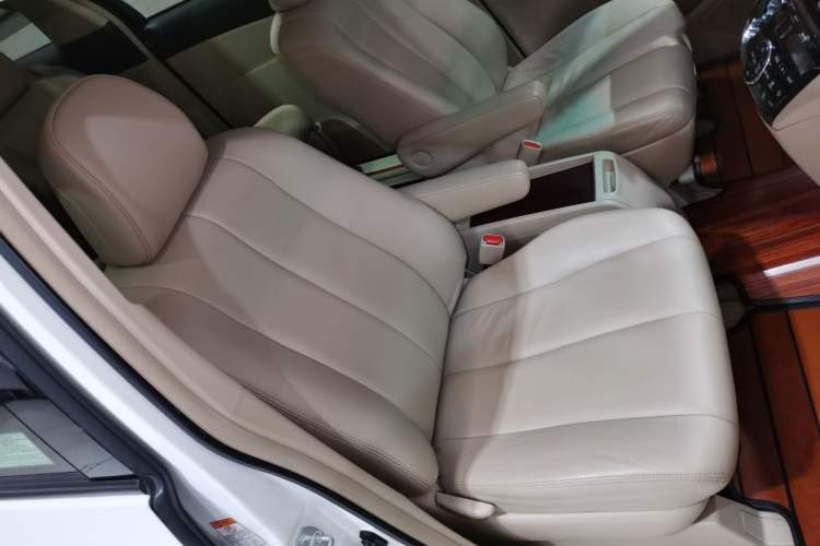 Used Toyota Previa 2012 2.4L 7-Seater Standard Edition Right Front Seat