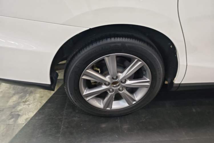 Used Toyota Previa 2012 2.4L 7-Seater Luxury Edition Right Rear Wheel Hub