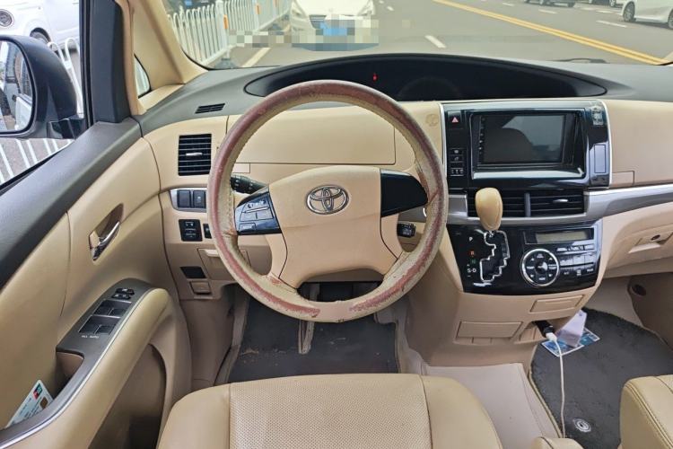 Used Toyota Previa 2012 2.4L 7-Seater Luxury Edition Steering Wheel