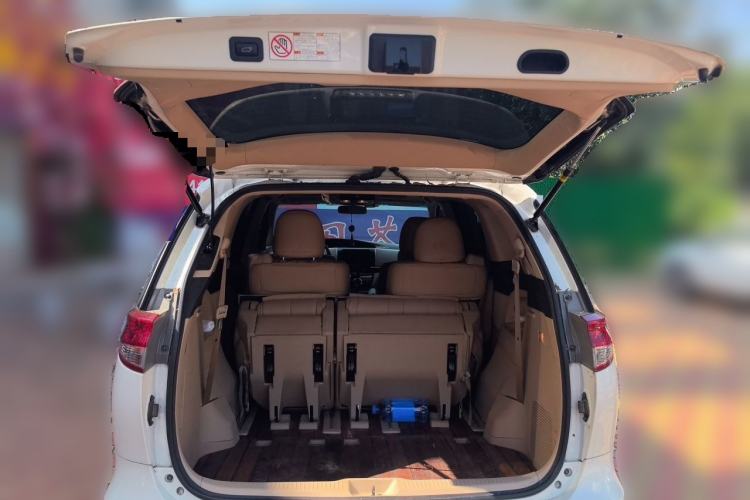 Used Toyota Previa 2012 2.4L 7-Seater Standard Edition Trunk