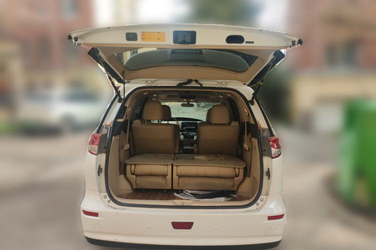 Used Toyota Previa 2012 2.4L 7-Seater Luxury Edition Trunk