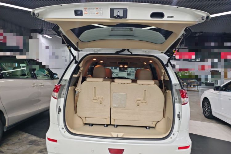 Used Toyota Previa 2012 2.4L 7-Seater Luxury Edition Trunk