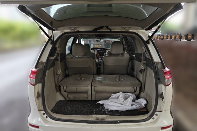Used Toyota Previa 2012 2.4L 7-Seater Standard Edition Trunk