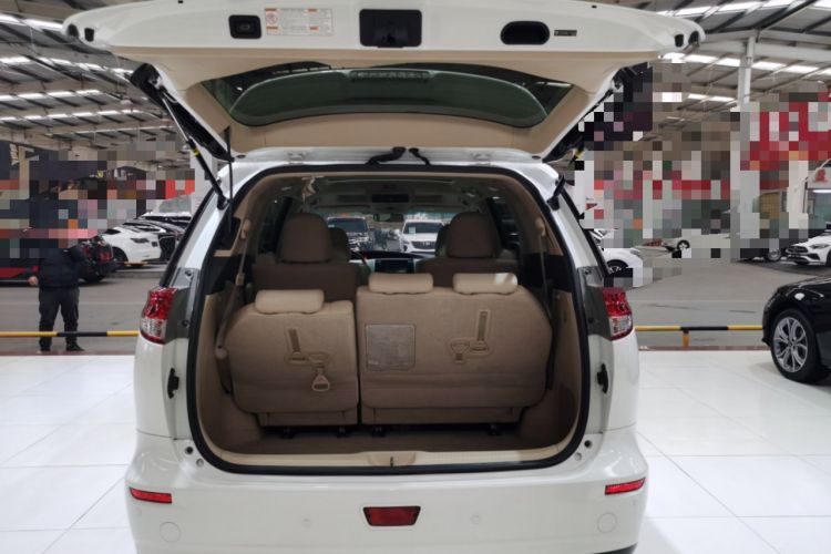 Used Toyota Previa 2012 2.4L 7-Seater Standard Edition Trunk