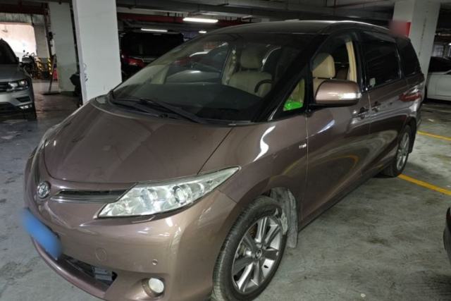 Gebrauchter Toyota Previa 2012 2.4L 7-Seater Luxury Edition
