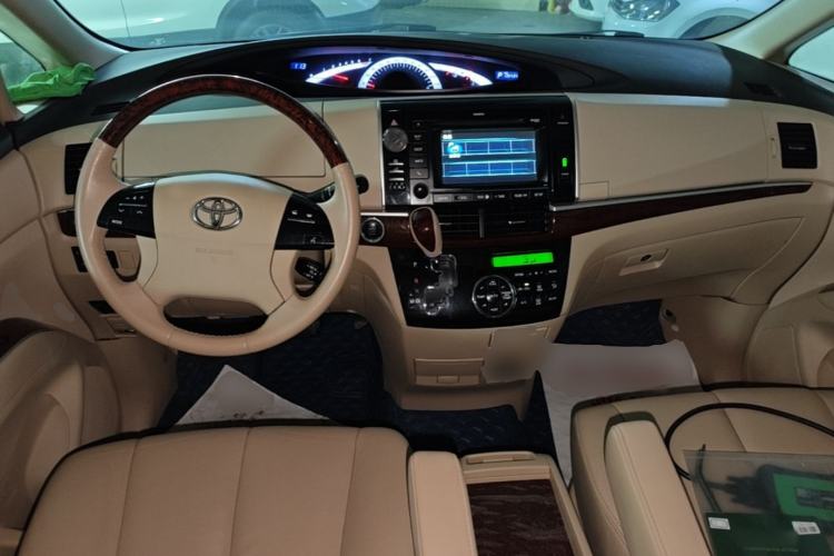 Used Toyota Previa 2012 2.4L 7-Seater Luxury Edition Center Console