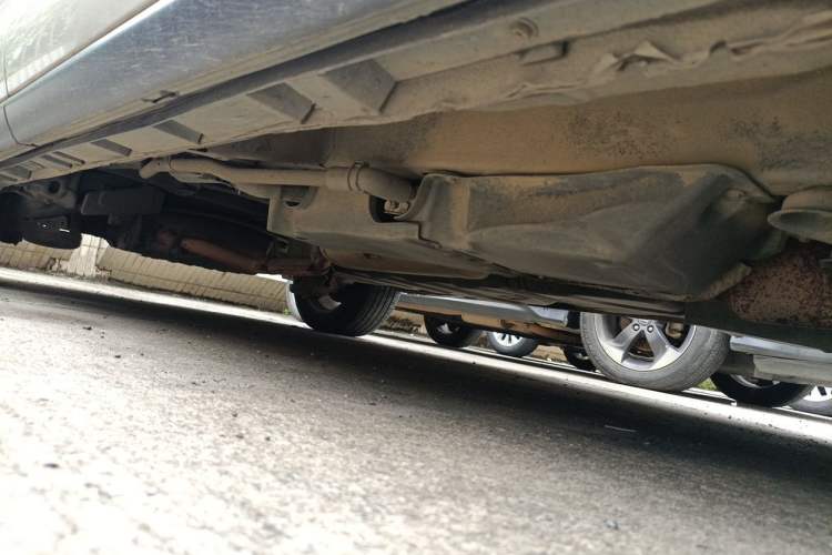 Used Toyota Previa 2012 2.4L 7-Seater Luxury Edition Chassis Front Right