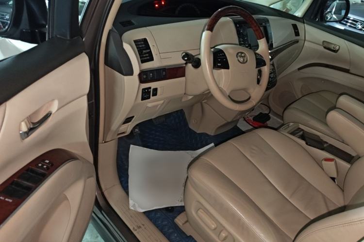 Used Toyota Previa 2012 2.4L 7-Seater Luxury Edition Driver Seat