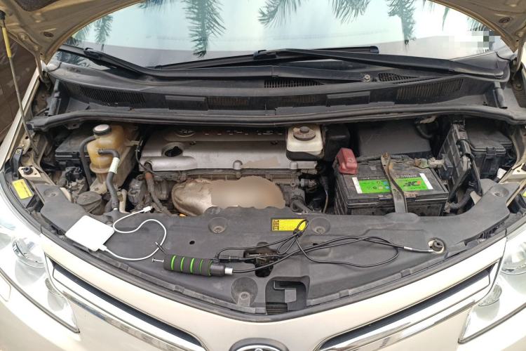 Used Toyota Previa 2012 2.4L 7-Seater Luxury Edition Engine Bay