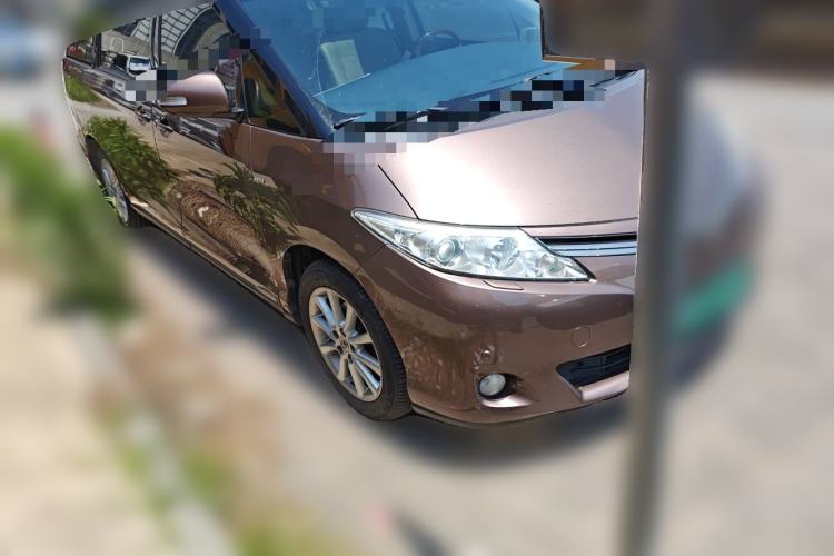 Used Toyota Previa 2012 2.4L 7-Seater Luxury Edition Front Right 45 Deg