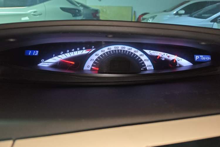 Used Toyota Previa 2012 2.4L 7-Seater Luxury Edition Instrument Cluster
