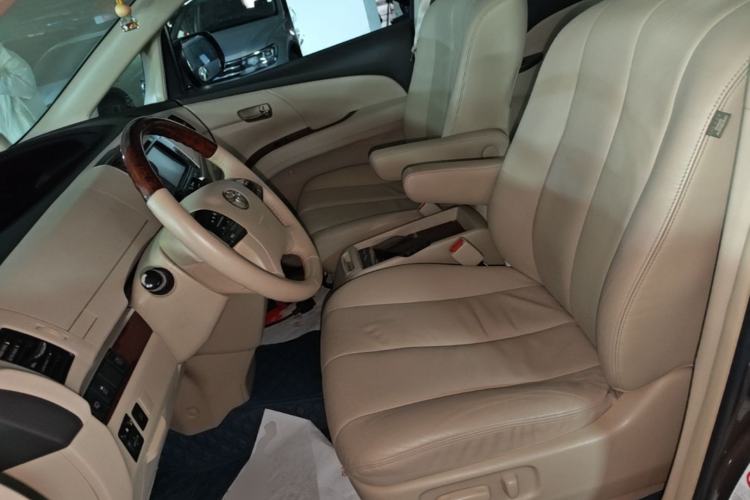Used Toyota Previa 2012 2.4L 7-Seater Luxury Edition Left Front Seat