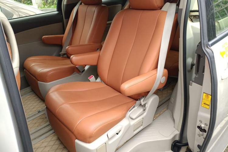 Used Toyota Previa 2012 2.4L 7-Seater Luxury Edition Left Rear Seat