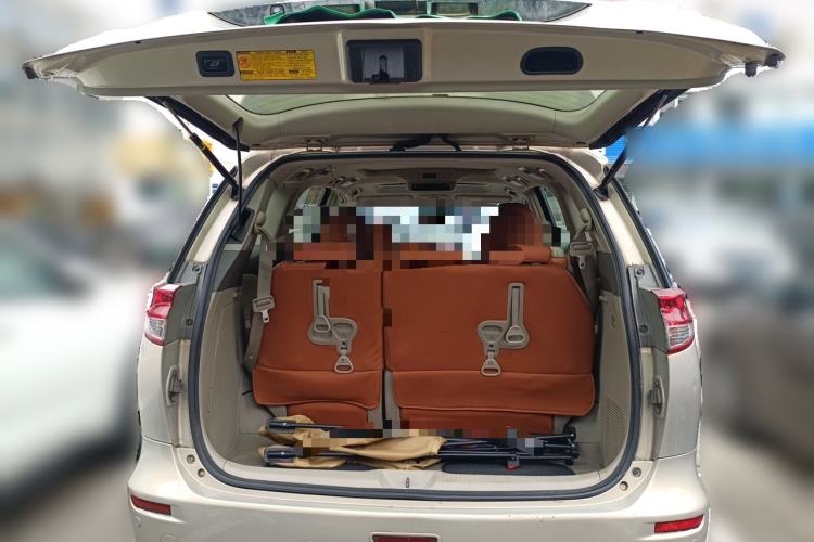Used Toyota Previa 2012 2.4L 7-Seater Luxury Edition Trunk