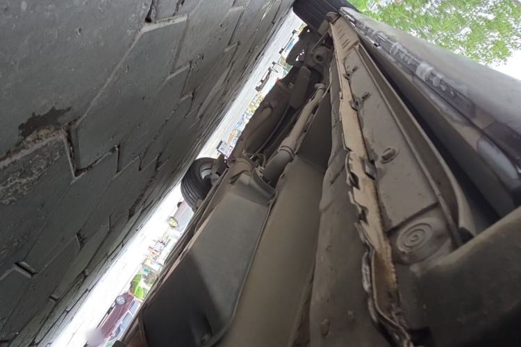 Used Toyota Previa  Chassis Front Right