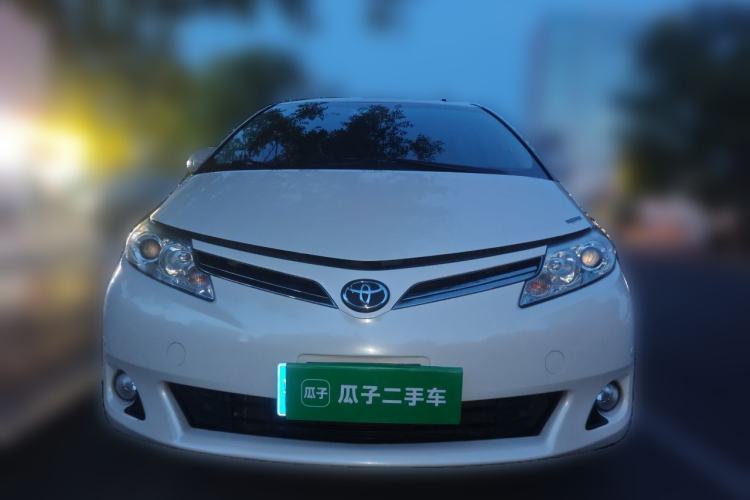 Used Toyota Previa  Front