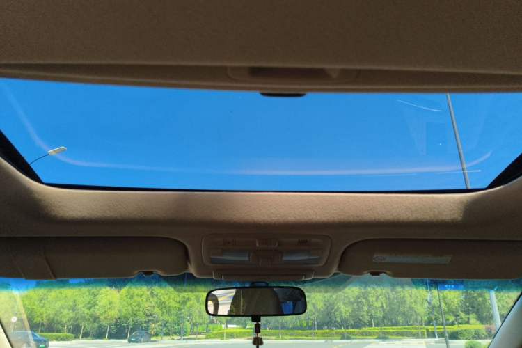 Used Toyota Previa  Headliner
