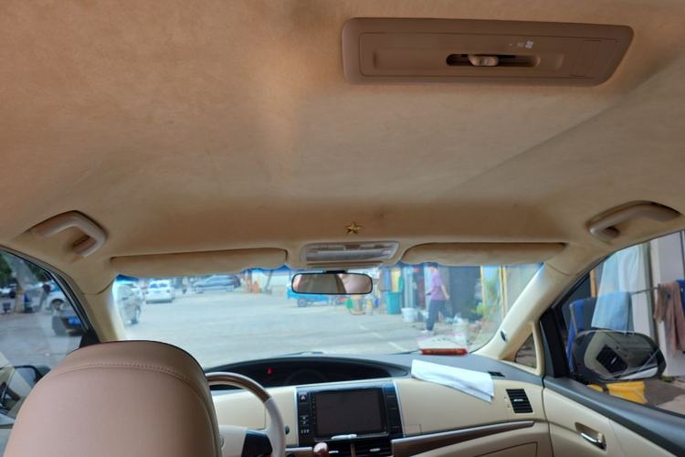 Used Toyota Previa  Headliner