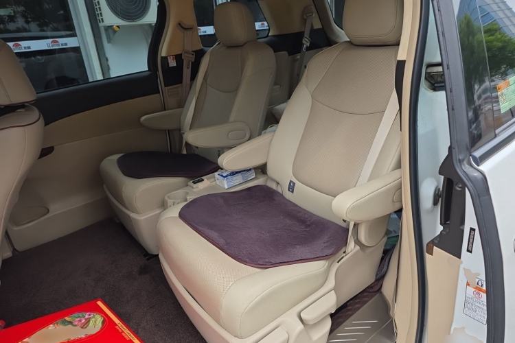 Used Toyota Previa  Left Rear Seat