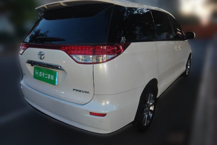 Used Toyota Previa  Rear Right 45 Deg