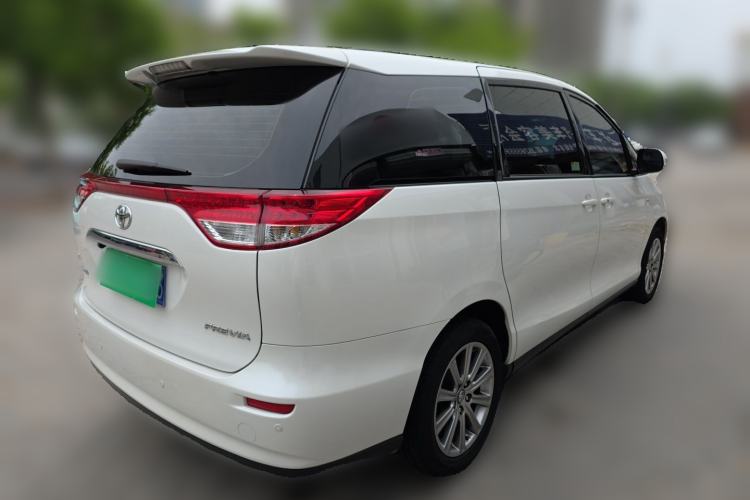 Used Toyota Previa  Rear Right 45 Deg