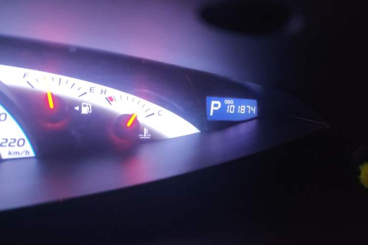 Used Toyota Previa  Odometer Close Up