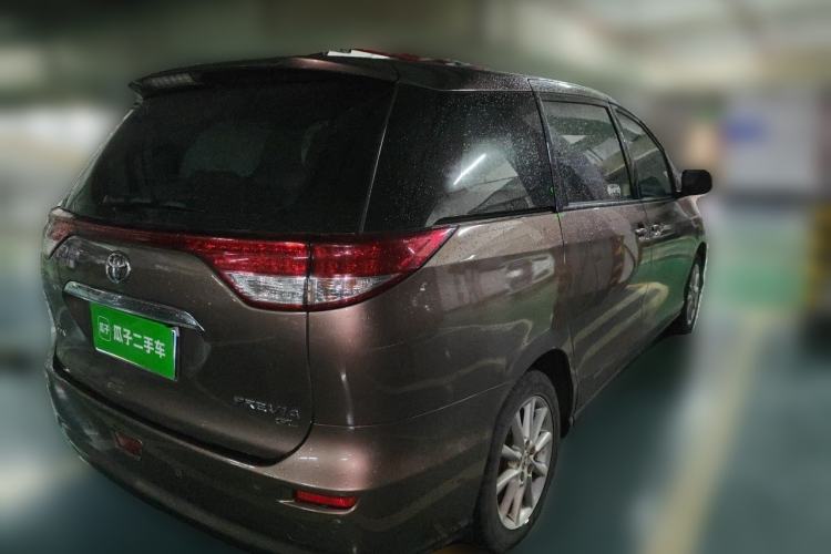 Used Toyota Previa  Rear Right 45 Deg