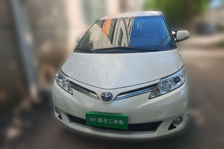 Used Toyota Previa  Front