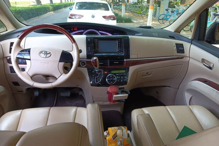 Used Toyota Previa  Headliner