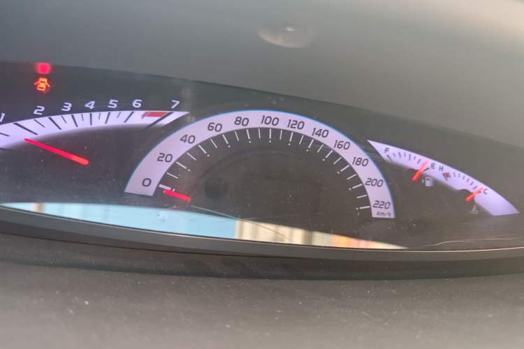 Used Toyota Previa  Instrument Cluster