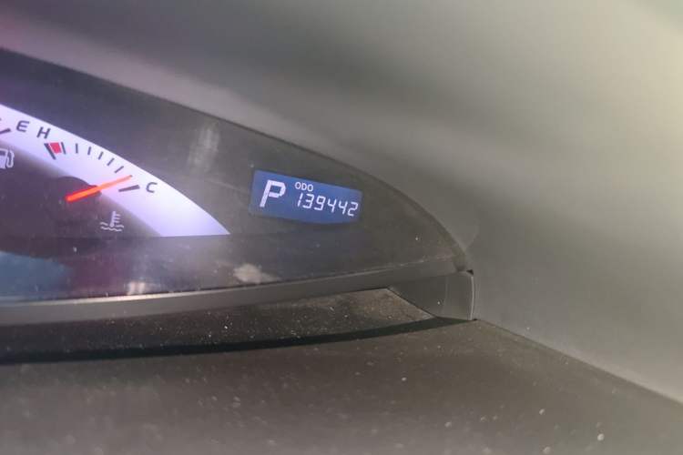 Used Toyota Previa  Odometer Close Up