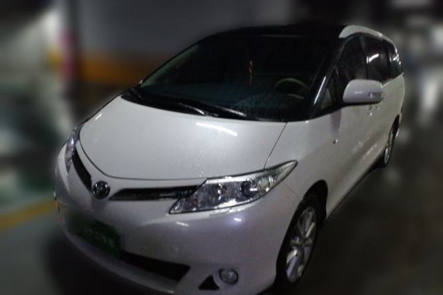 Used Toyota Previa