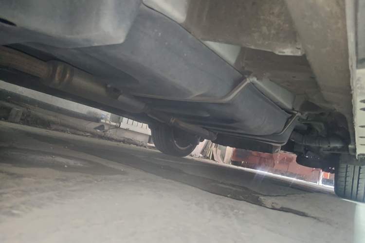 Used Toyota Previa  Chassis Front Left