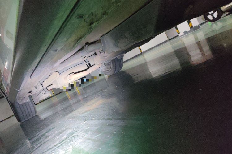Used Toyota Previa  Chassis Front Right