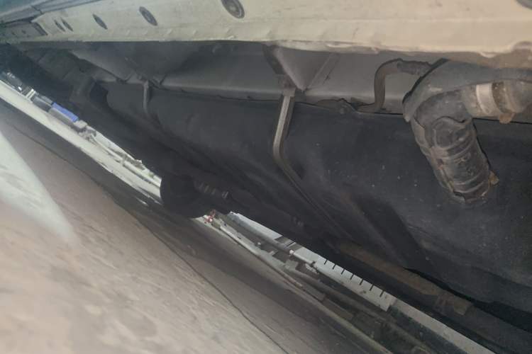 Used Toyota Previa  Chassis Rear Left