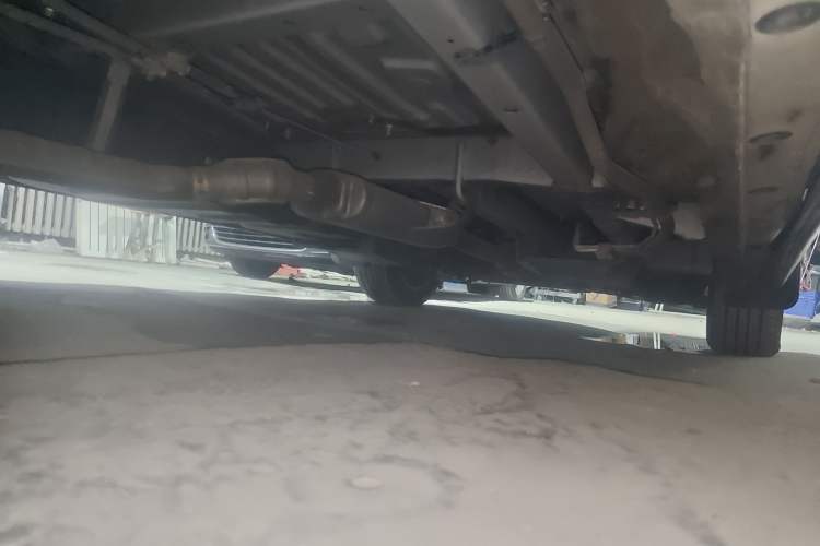 Used Toyota Previa  Chassis Rear Right
