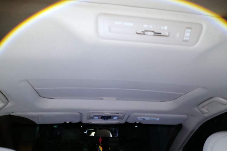 Used Toyota Previa  Headliner