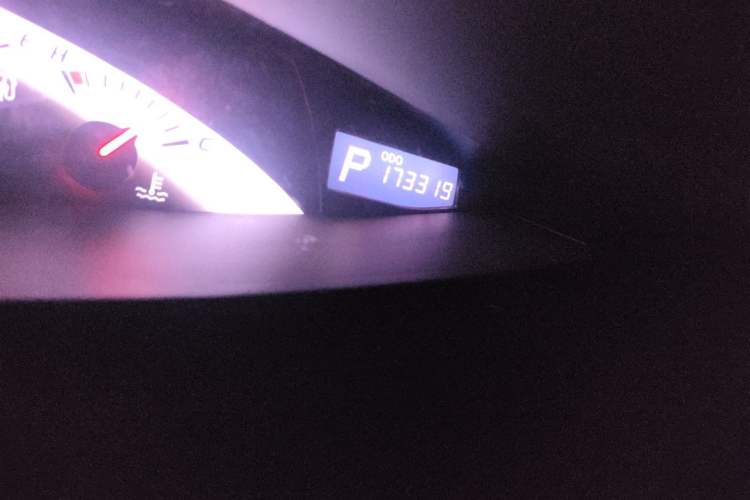 Used Toyota Previa  Odometer Close Up