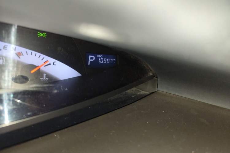 Used Toyota Previa  Odometer Close Up