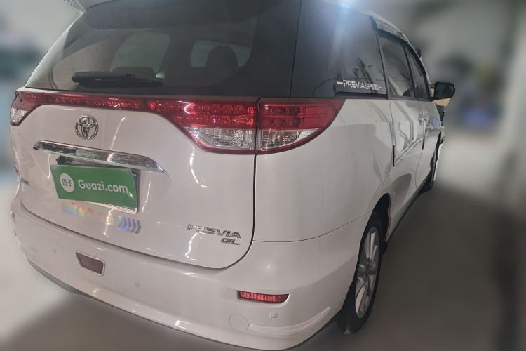 Used Toyota Previa  Rear Right 45 Deg