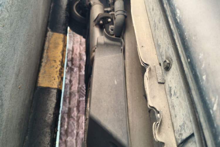 Used Toyota Previa  Chassis Front Right